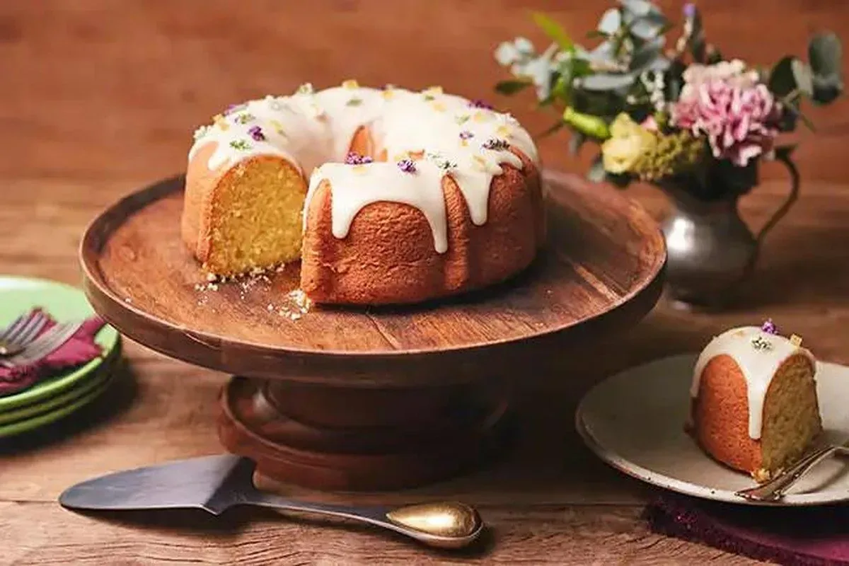 Bolo de Laranja com Calda Cristalina d'A Bolaria